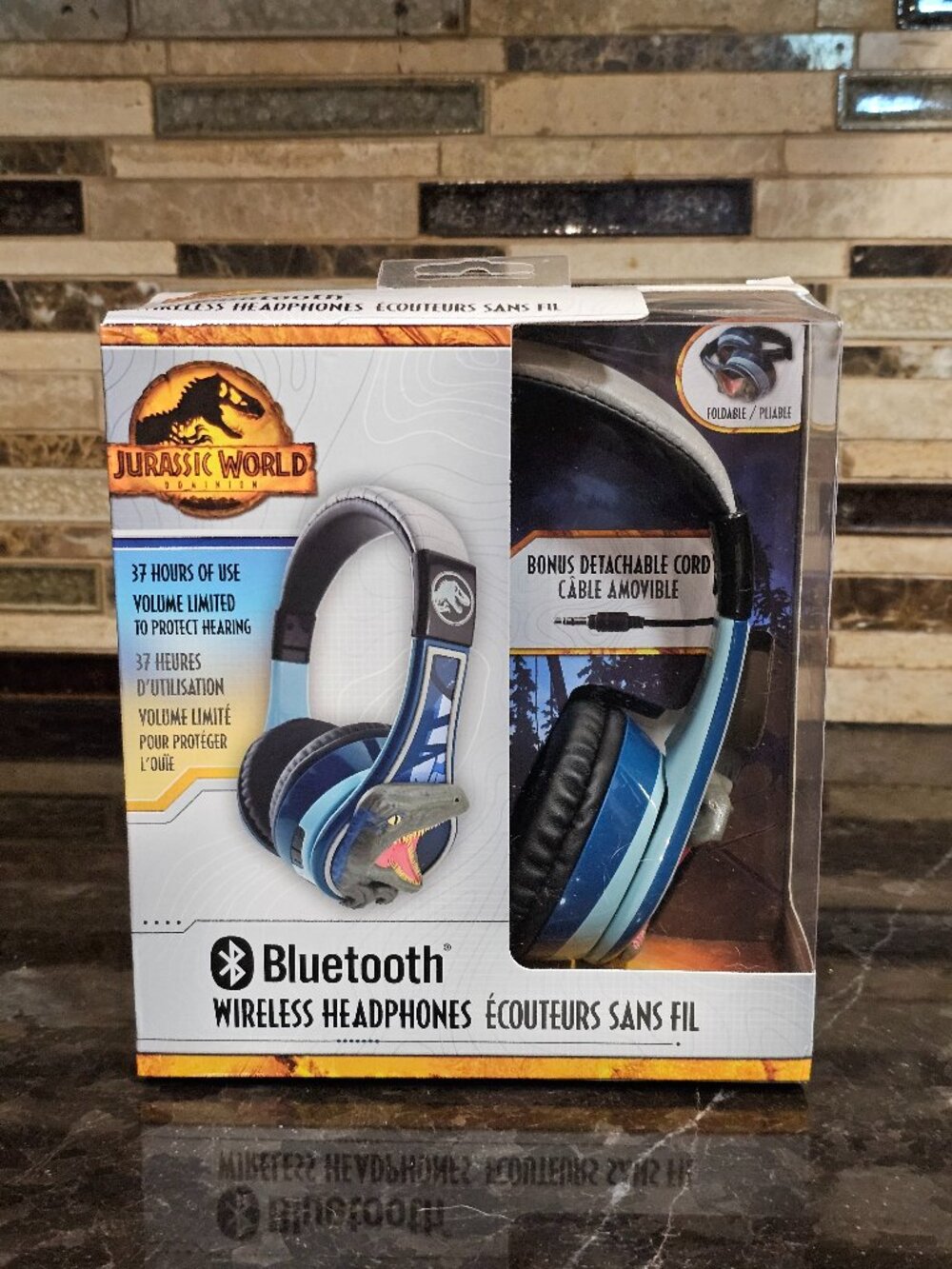 eKids Jurassic World Dominion Bluetooth Wireless Headphones